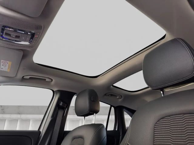 Mercedes-Benz GLA 200 4MATIC GLA 200 d