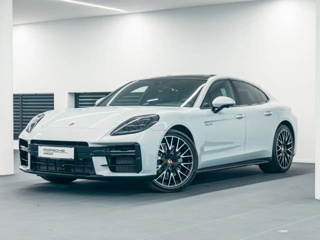 Porsche Panamera 4 E-Hybrid