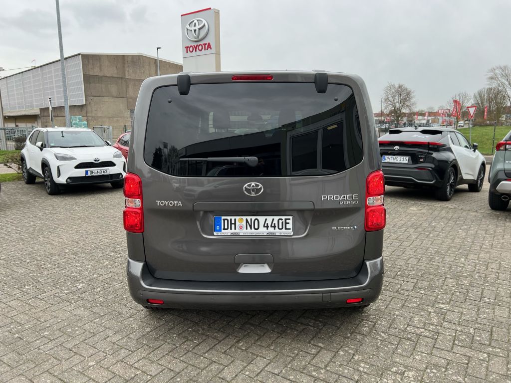Toyota Proace Verso EV L1 Plus Team D