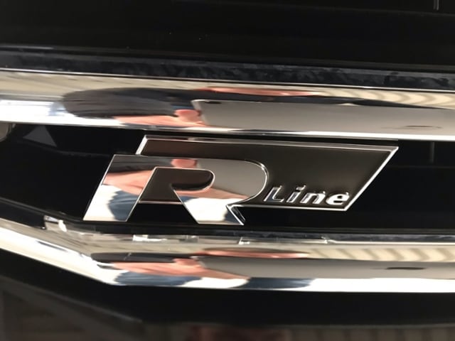 Volkswagen Touran 1.5 TSI DSG R-Line Sport