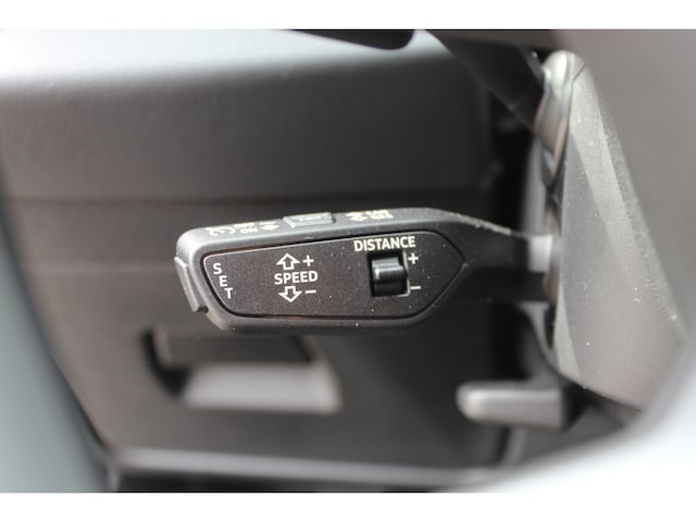 Audi A6 Avant Quattro S-Tronic