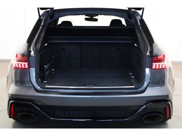 Audi RS6 Avant Performance Quattro