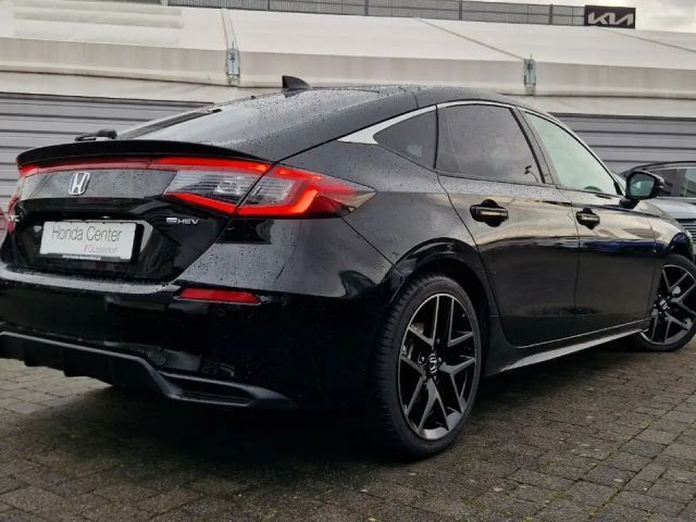 Honda Civic Advance Hybrid e:HEV