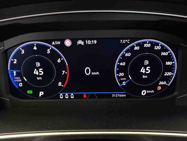 Volkswagen Tiguan 1.5 TSI DSG R-Line