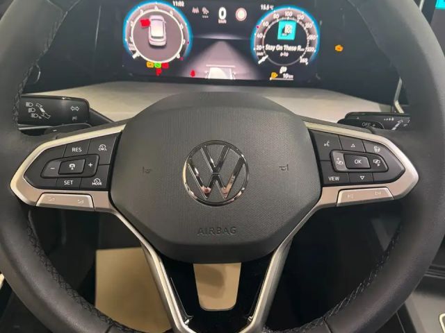 Volkswagen Golf 1.5 eTSI Golf VIII Life