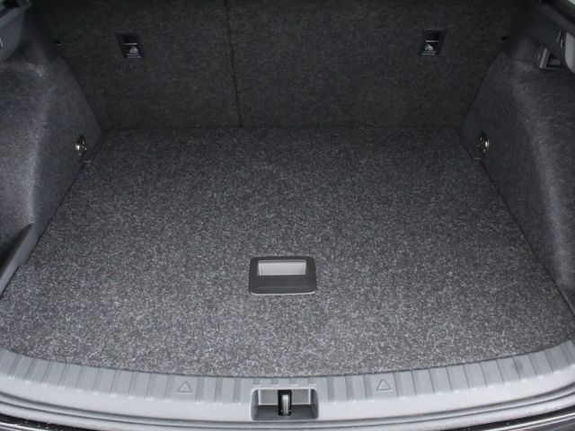 Skoda Scala Essence TSI