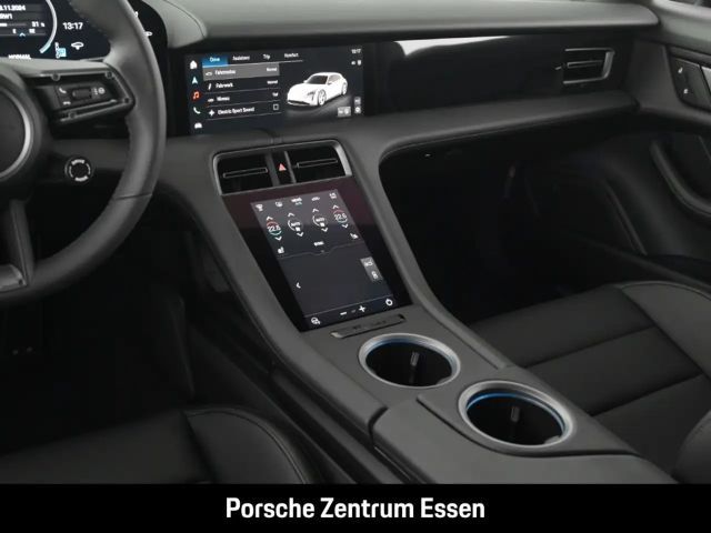 Porsche Taycan 4 Cross Turismo