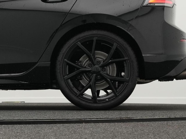 Volkswagen Golf 2.0 TSI