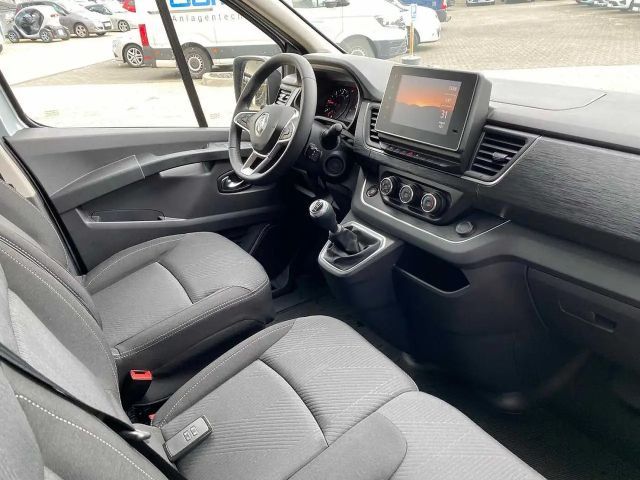 Renault Trafic Life