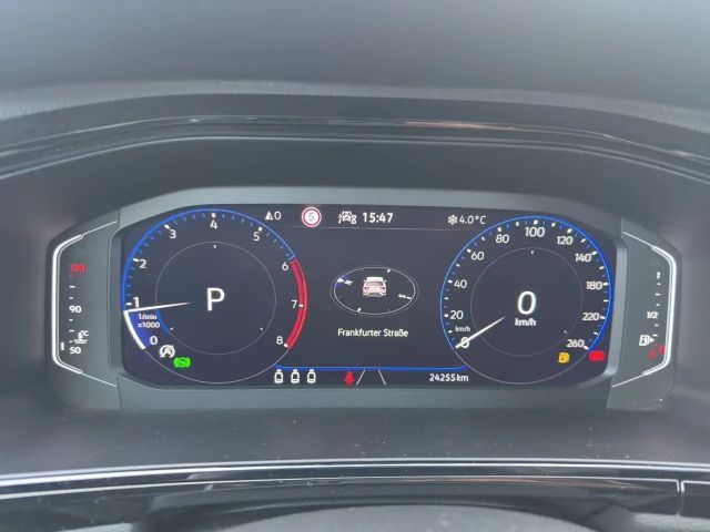 Volkswagen T-Roc 1.5 TSI DSG IQ.Drive Style