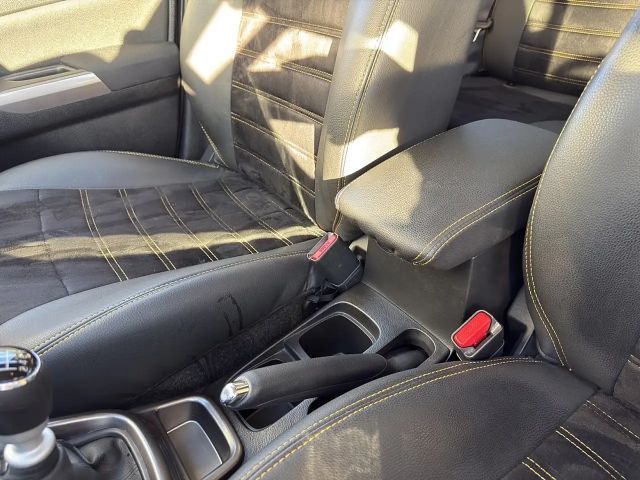 Suzuki Vitara GL Hybrid Shine