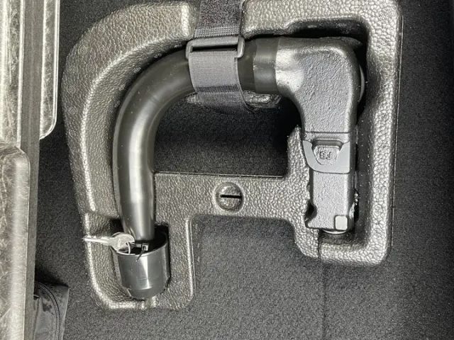 BMW 118 118d M-Sport Sedan