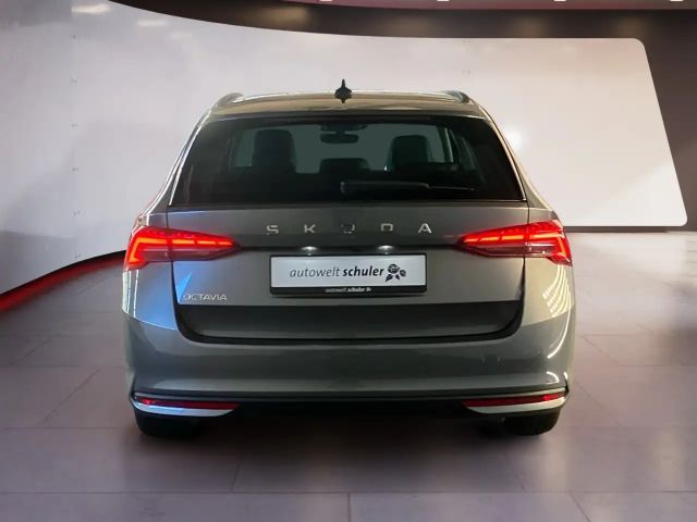 Skoda Octavia 2.0 TDI Combi Tour