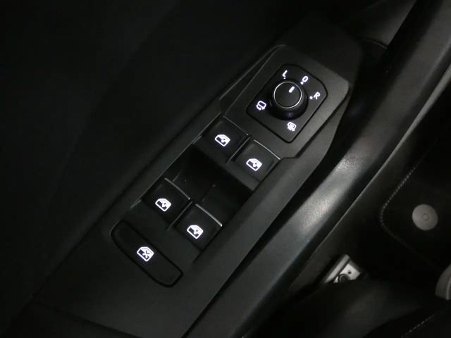 Volkswagen T-Cross 1.0 TSI DSG R-Line