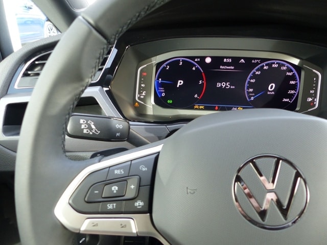 Volkswagen Touran 2.0 TDI DSG R-Line