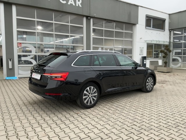 Skoda Superb 2.0 TDI Combi Style Style