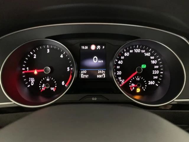 Volkswagen Passat Business Variant