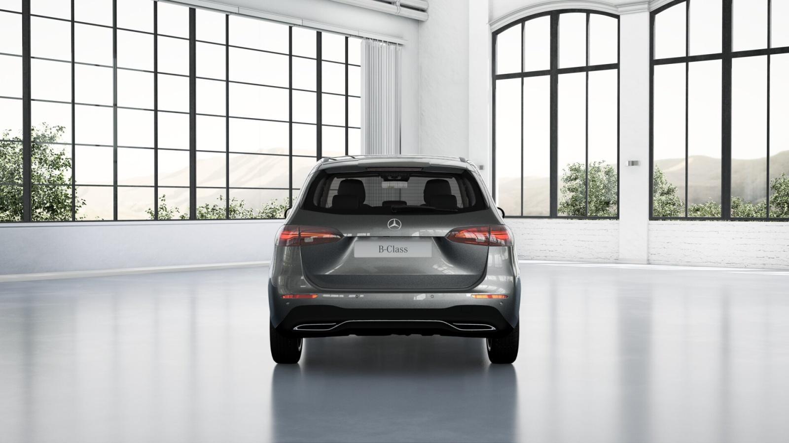 Mercedes-Benz B 180 Sedan