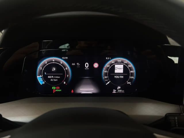 Volkswagen Golf DSG Life Plus