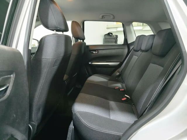 Suzuki Vitara AllGrip Hybrid Shine