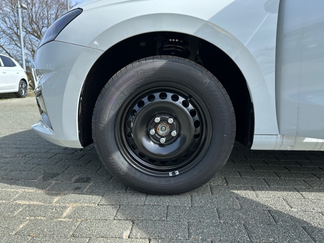 Skoda Fabia FABIA 1.0 MPI 59kW EU6e Essence 5-Gang-Schaltgetr.