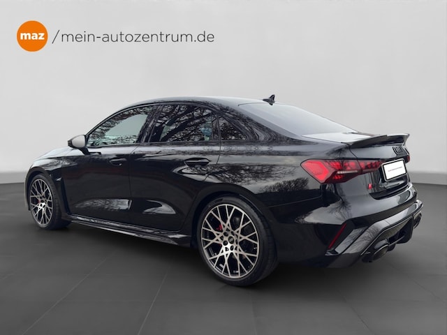 Audi RS3 Quattro S-Tronic Sedan