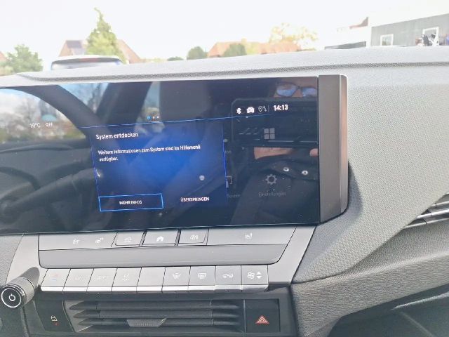 Opel Astra 1.2 Turbo Edition Sports Tourer