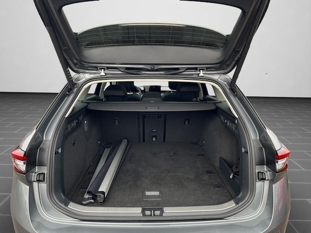 Skoda Superb 2.0 TDI Combi