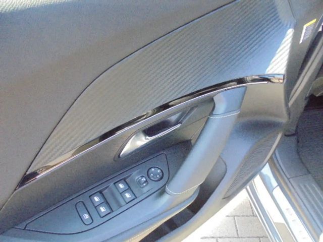 Peugeot E-2008 GT-Line