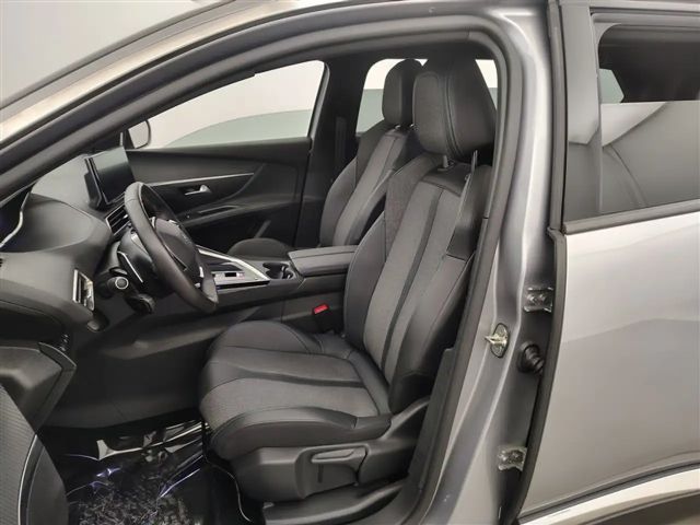 Peugeot 5008 1.2 Turbo 130cv **AUTO/NAVI/CUIR/CAMERA/7PL**