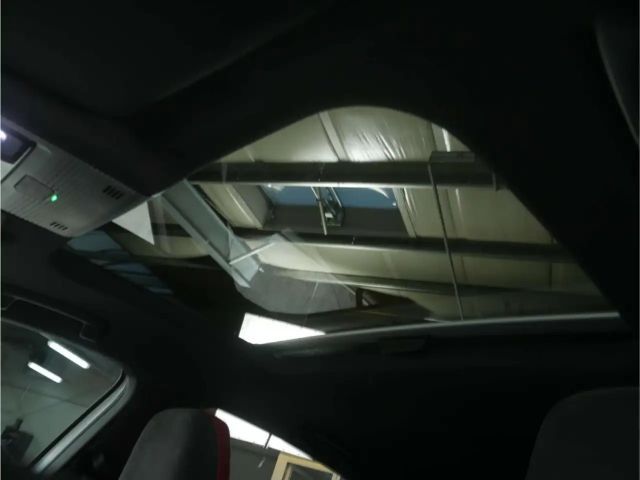 Volkswagen Golf 2.0 TSI DSG GTI Style