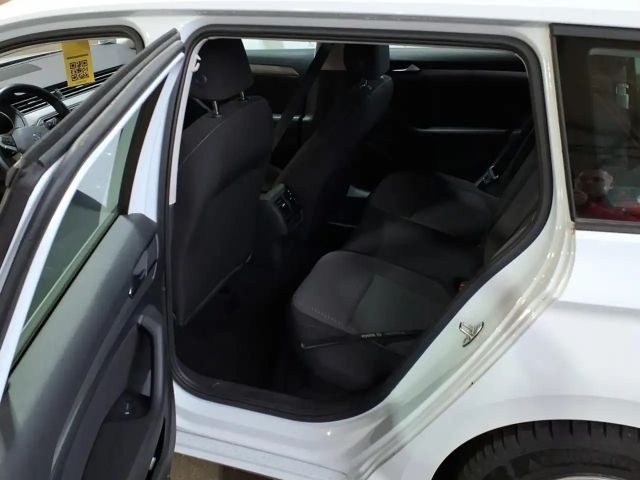 Volkswagen Passat 1.5 TSI DSG Variant