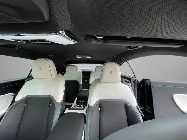 Rolls-Royce Spectre Black Badge - Bespoke/Starlight/Carbon