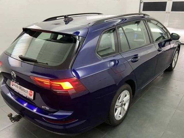 Volkswagen Golf 1.0 TSI DSG Life Variant