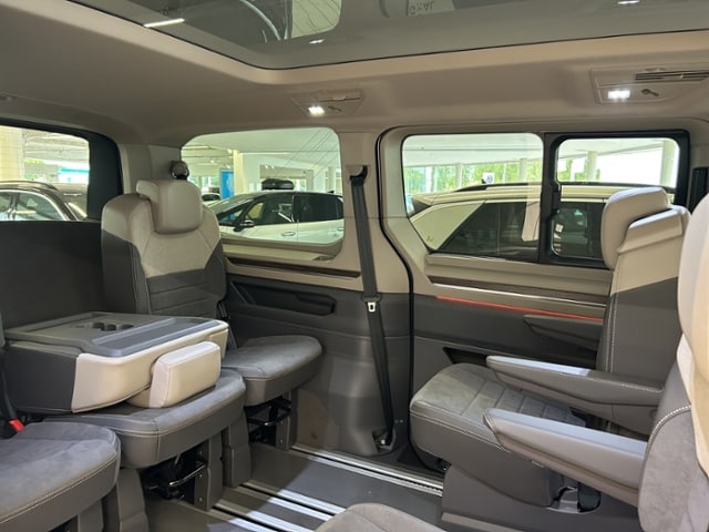 Volkswagen Multivan 2.0 TDI DSG T7