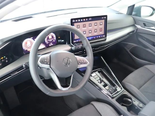 Volkswagen Golf 1.5 eTSI DSG Golf VIII Variant