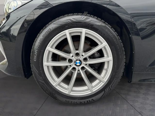 BMW 318 318i Touring