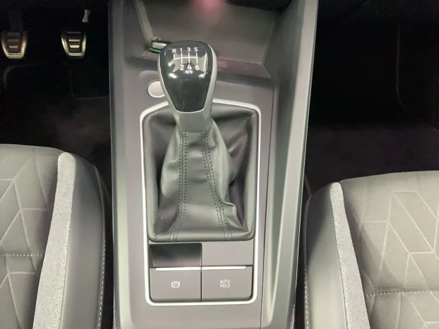 Volkswagen Golf 1.5 TSI Golf VIII