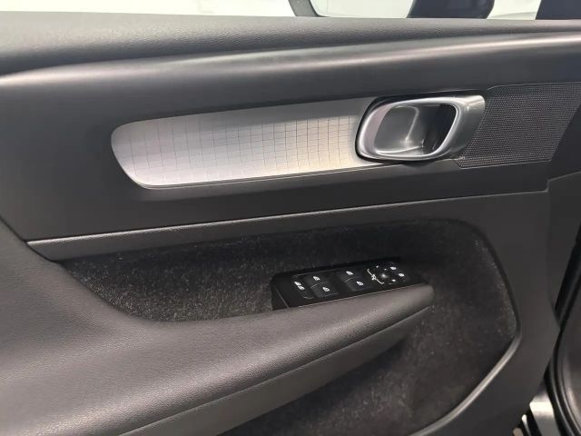 Volvo XC40 Momentum