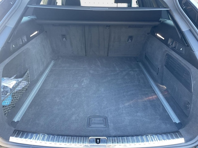 Audi S6 Avant Quattro