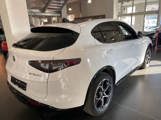 Alfa Romeo Stelvio Q4 Veloce