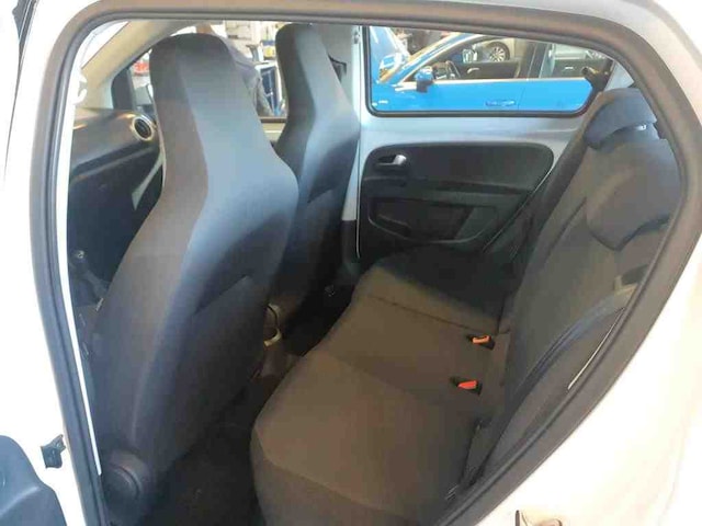 Volkswagen up! Move Move up!