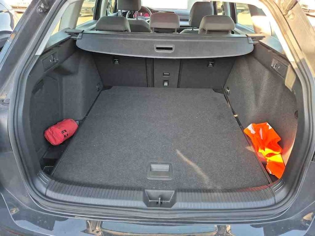 Volkswagen Golf 2.0 TDI DSG Variant