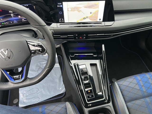 Volkswagen Golf 2.0 TSI 4Motion DSG Golf VIII