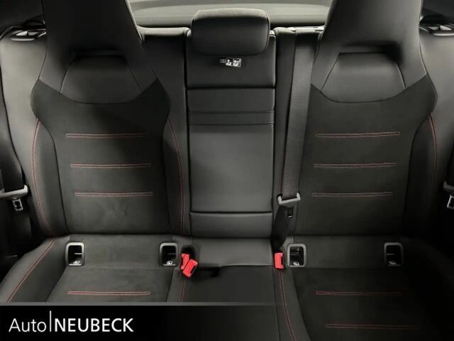 Mercedes-Benz A 220 A 220 d AMG Line