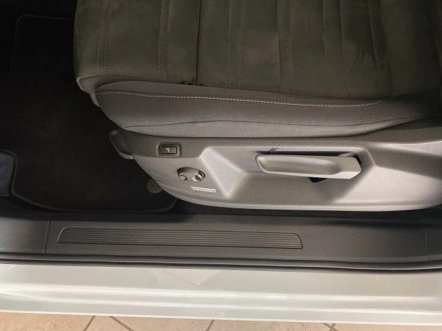 Volkswagen Touran 2.0 TDI DSG Highline