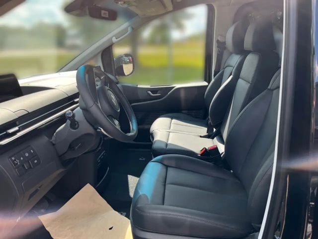 Hyundai Staria Prime