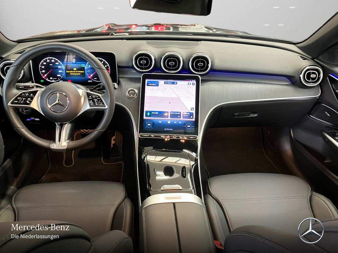 Mercedes-Benz C 180 Sedan