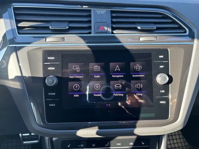 Volkswagen Tiguan 4Motion DSG R-Line