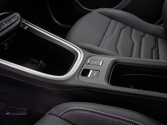 Jeep Avenger Full-Electric Summit